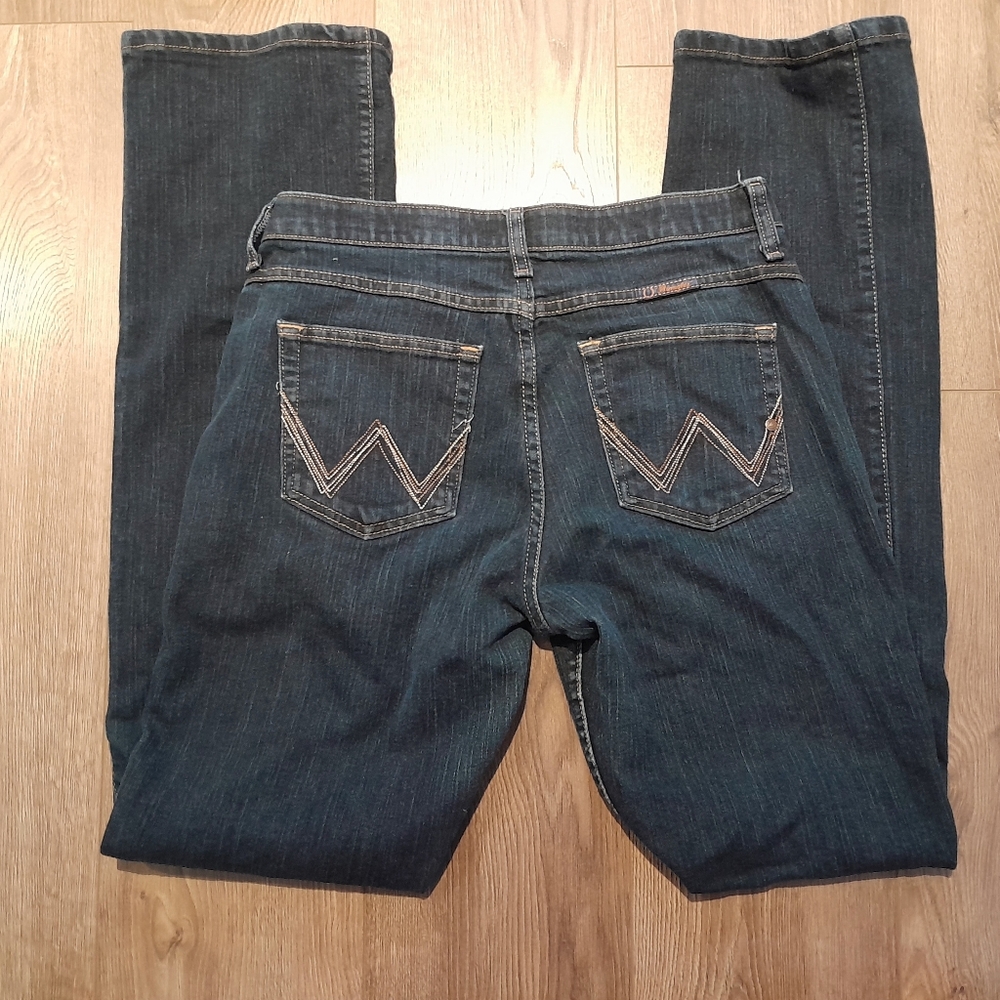 NWOT 9/10x36 QBABY Wrangler